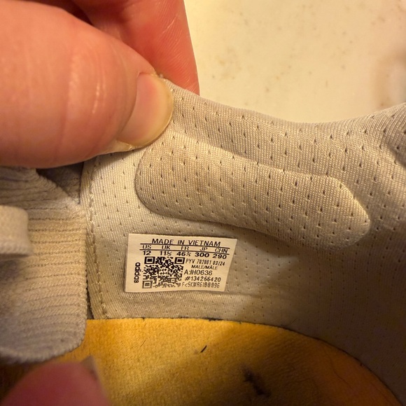 Adidas UltraBoost 5 'White Lucid Pink' ID8810 Running size 12 - Picture 9 of 9